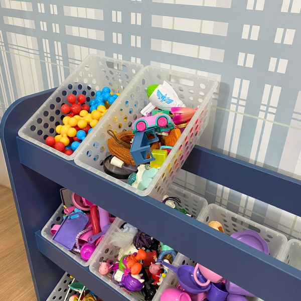 organizador de brinquedos azul com caixas inclinadas 3