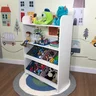 organizador de brinquedos estilo montessori com caixas inclinadas e duas prateleiras 3